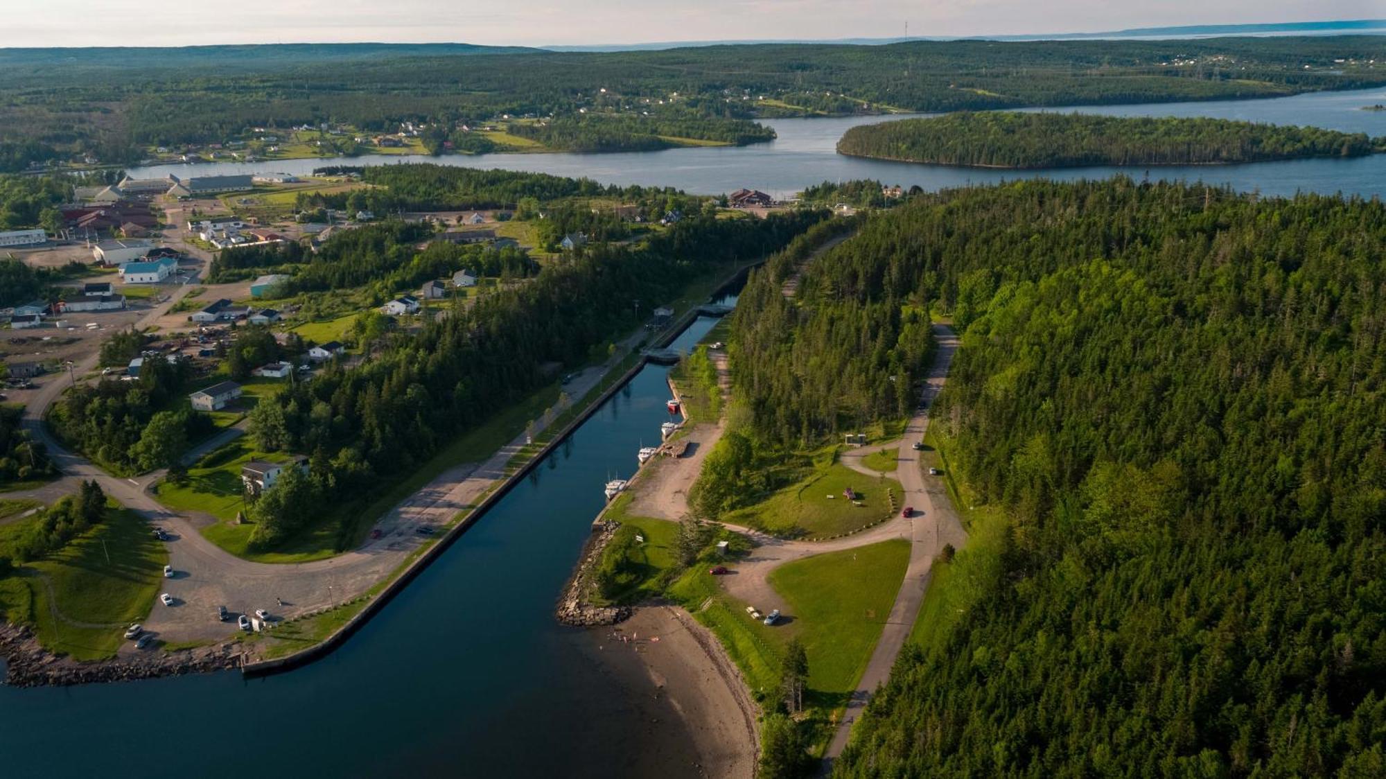 Bras D'Or Lakes Inn St. Peter's Buitenkant foto