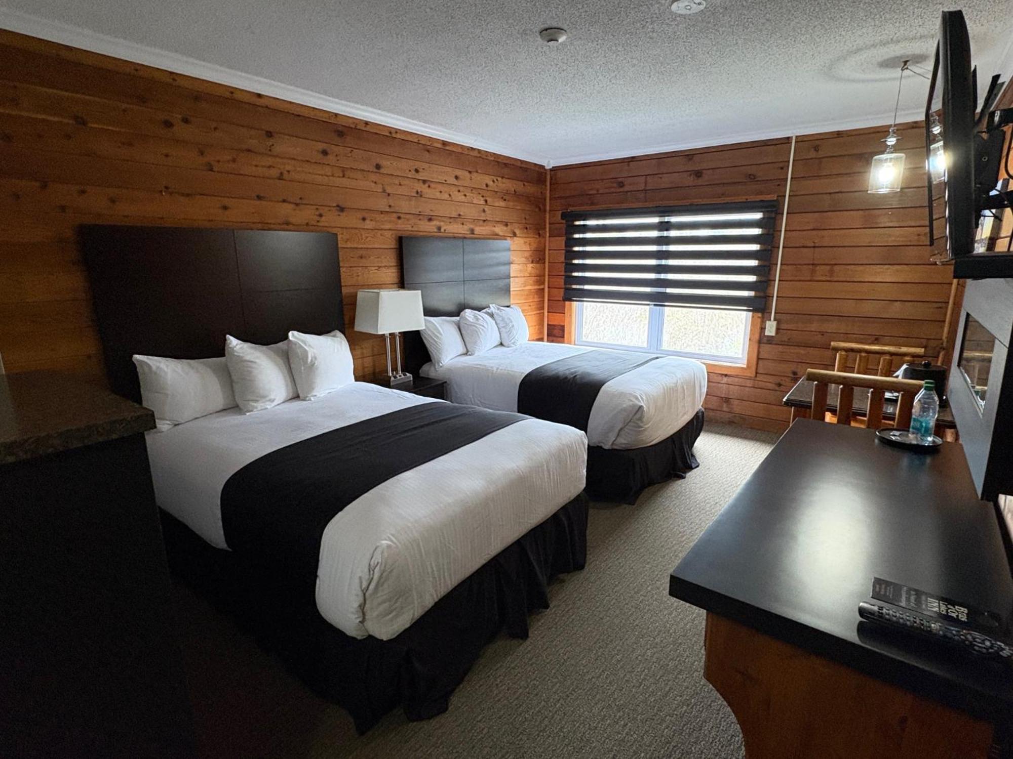Bras D'Or Lakes Inn St. Peter's Buitenkant foto