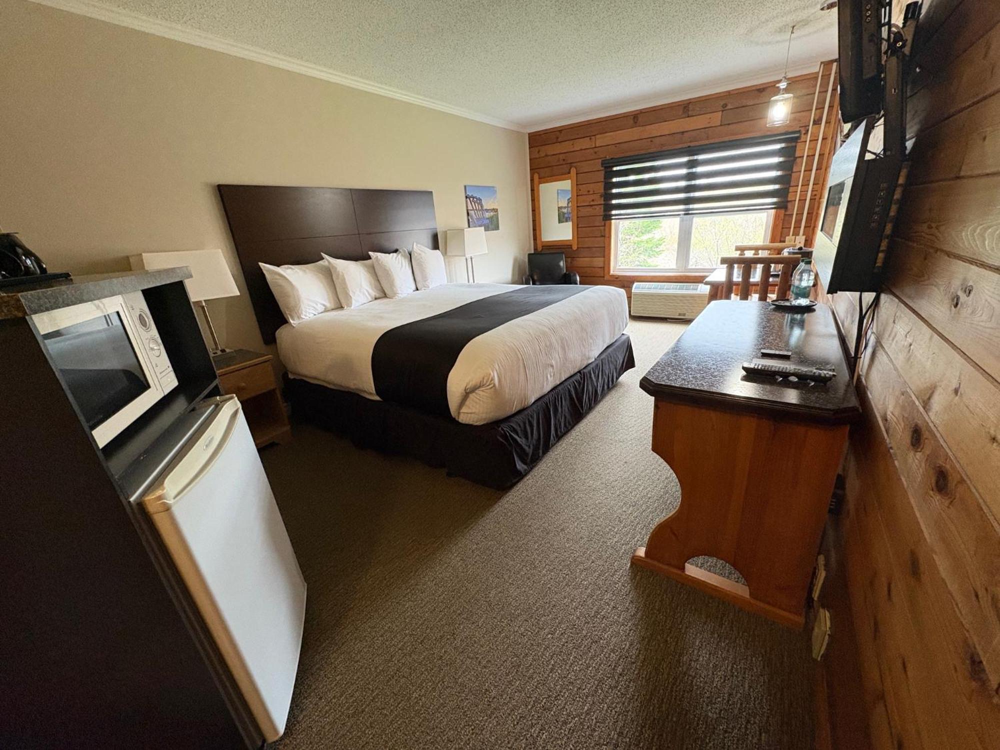 Bras D'Or Lakes Inn St. Peter's Buitenkant foto